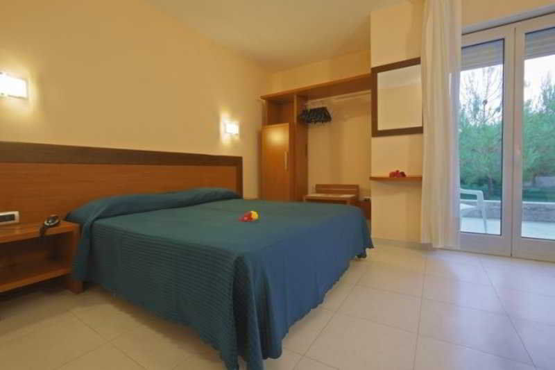Hotel Club Koine Otranto Exteriör bild