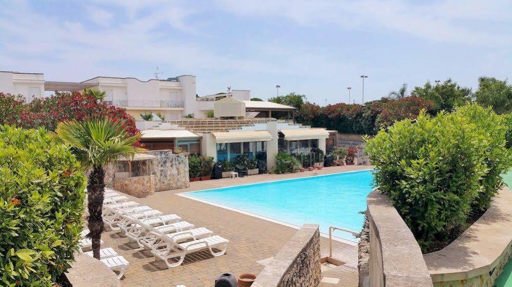 Hotel Club Koine Otranto Exteriör bild