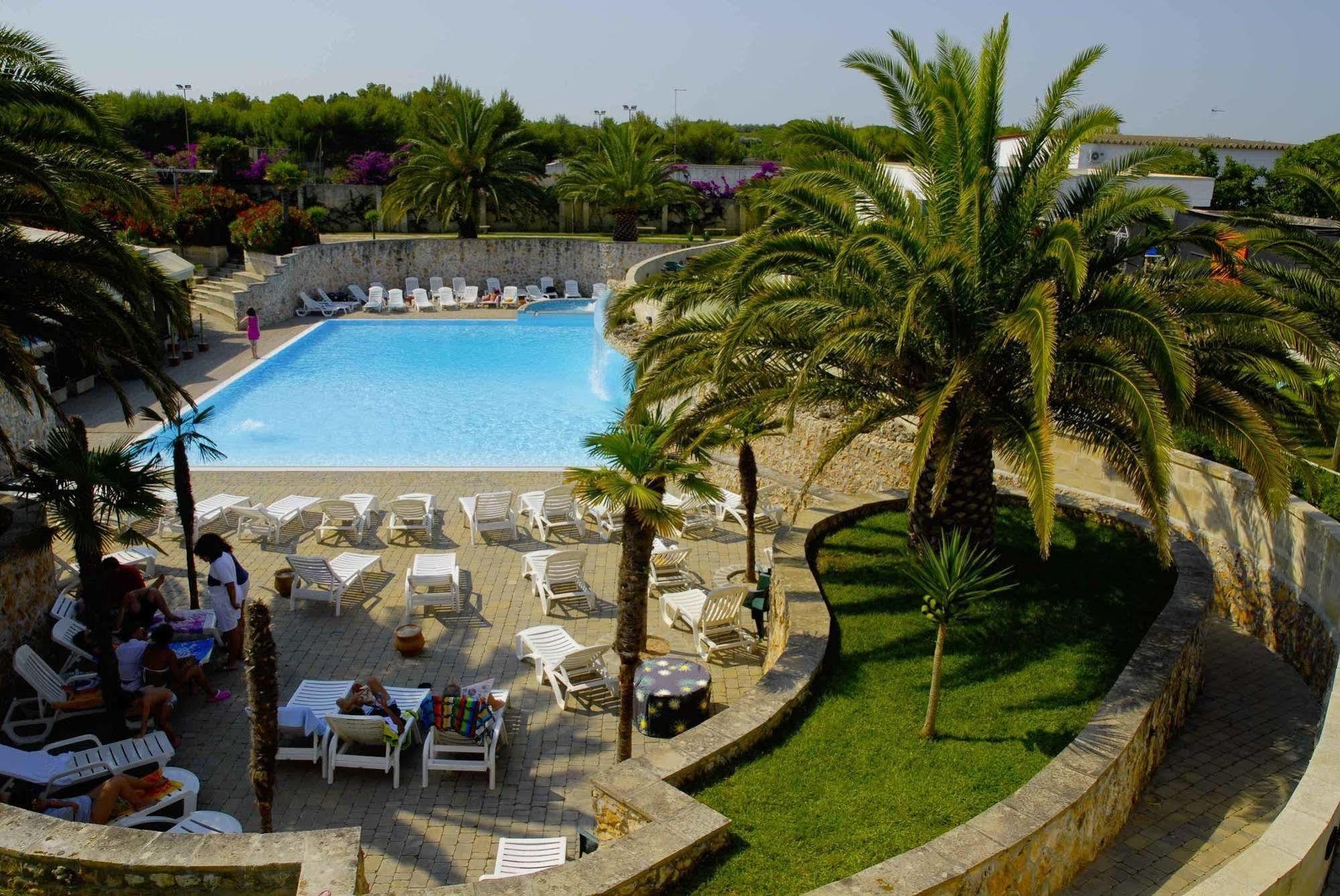Hotel Club Koine Otranto Exteriör bild
