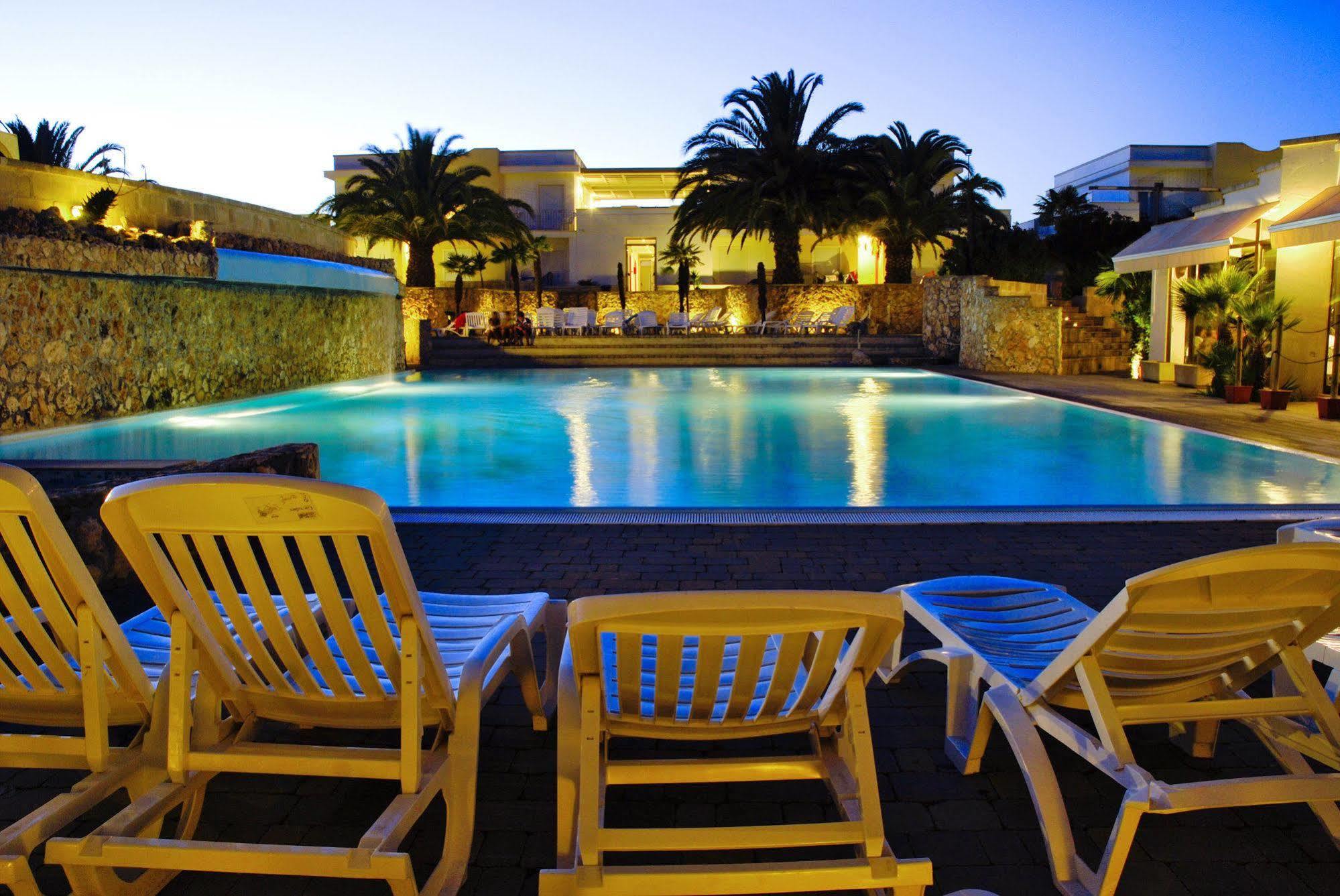 Hotel Club Koine Otranto Exteriör bild